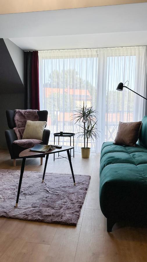 Linden Apartman 107 Glamour (Adults Only) Mosonmagyarovar Ngoại thất bức ảnh