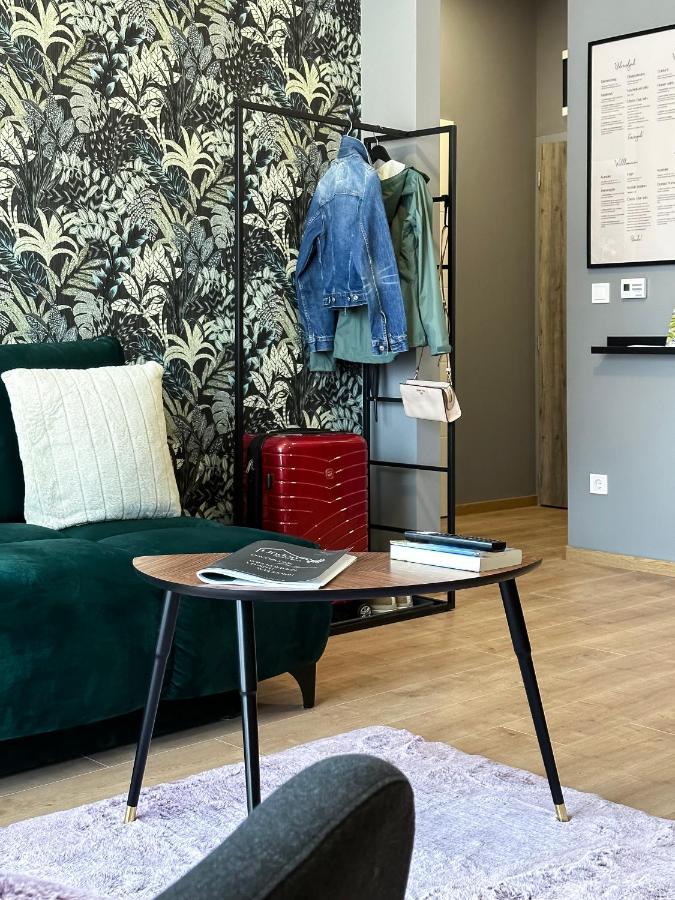 Linden Apartman 107 Glamour (Adults Only) Mosonmagyarovar Ngoại thất bức ảnh