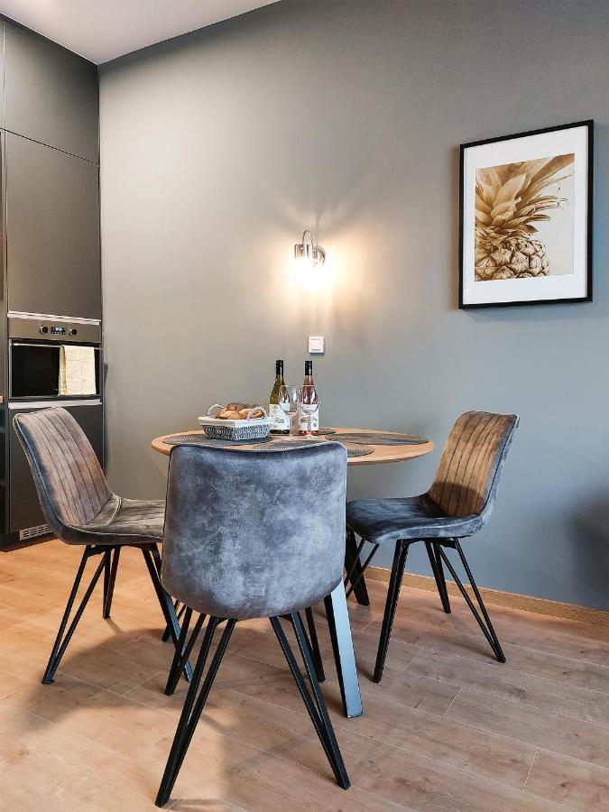 Linden Apartman 107 Glamour (Adults Only) Mosonmagyarovar Ngoại thất bức ảnh